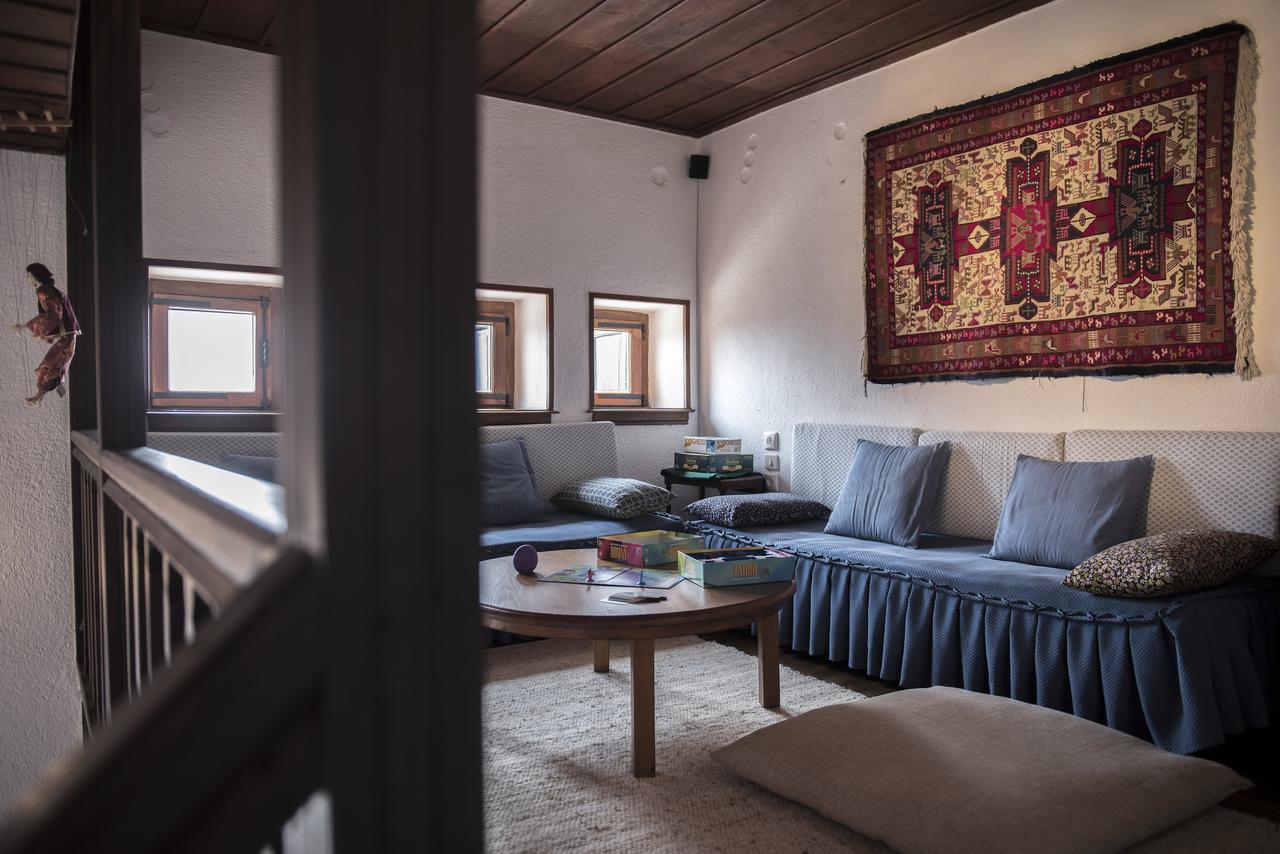 Bed and Breakfast Arxontiko Mytilineou - Skretaion Neochori  Екстер'єр фото